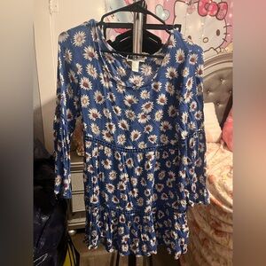 Forever 21 Blue Daisy Print Tiered Dress Size Medium